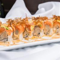 Oahu Roll · Spicy albacore with crispy onions inside, spicy tuna and avocado on top with tempura flakes ...