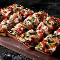 Veggie Pizza · Pizza Sauce Base, Mozzarella Cheese, Mushroom, Onion, Green Pepper, Black Olive, Tomato