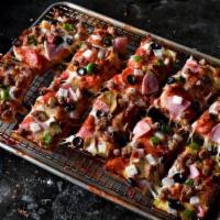 Jet 10 Pizza · Pizza Sauce base, Mozzarella Cheese, Pepperoni, Ham, Mushroom, Onion, Green Pepper, Italian ...