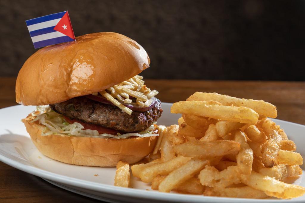 Frita Cubana · Cuban hamburger.