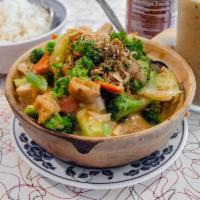 96. Tofu with Vegetables in Clay Pot · 