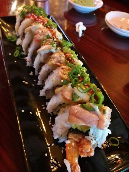 Wedashii · Sushi Bars · Vegetarian · Sushi · Japanese · Lunch · Dinner · Asian · Lounges · Dessert · Salads