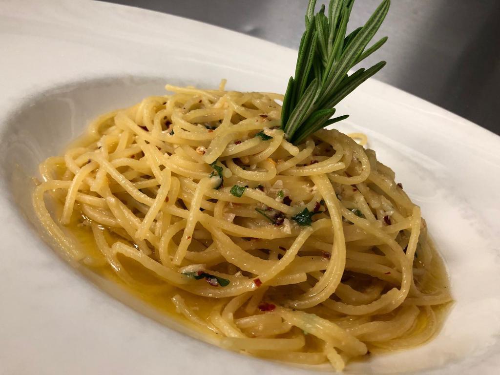 Spaghetti Aglio and Olio 