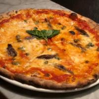 Napoletana Pizza · Tomato, mozzarella, anchovies, capers and fresh basil.