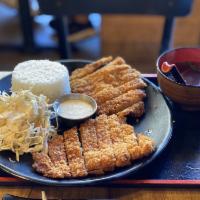 R8. Tonkatsu  · Pork cutlet with side of steamed rice, coleslaw with udon soup.