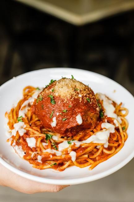 Spaghetti & Meatball · pasta, meatballs, tomato sauce