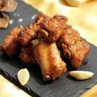 K2. Spare Ribs with Garlic · 