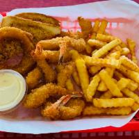 6 Golden Fried Shrimp Platter · Six Hand-Battered Golden Fried Shrimp;
Platter comes with French Fries, Onion Rings, Toast a...