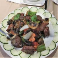 15. Steak Cubes with Chinese Broccoli · 