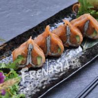Sweetie Roll · Crunchy spicy salmon and avocado topped with salmon. Served with spicy mayonnaise sauce. No ...