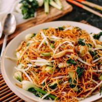 Vegetable Noodle · Hakka noodle sauteed with onion, ginger, garlic, ketchup, soya sauce, and chili garlic paste.