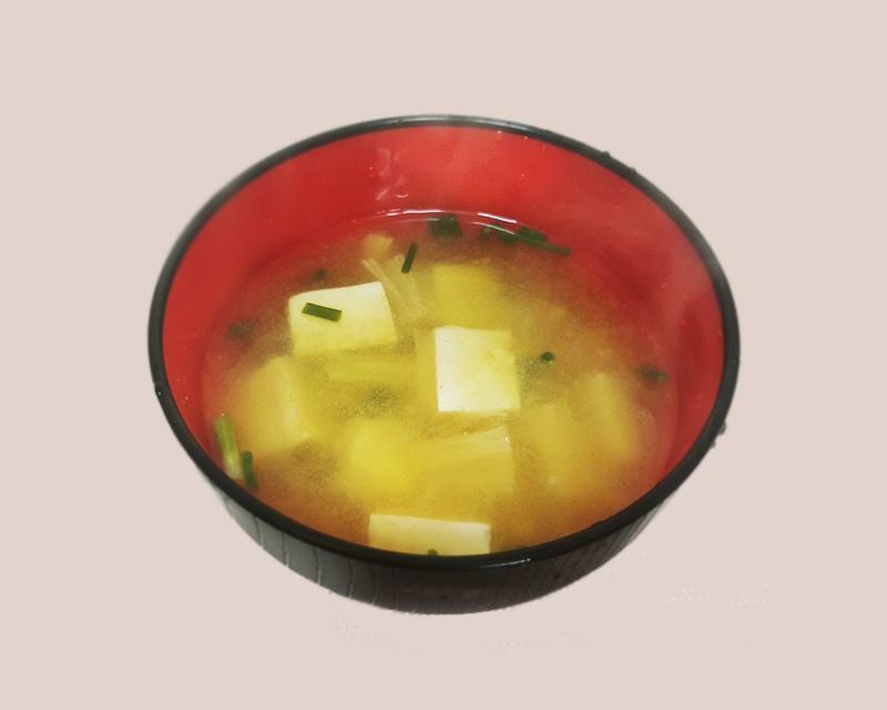 A3. Miso Soup · Miso soup with tofu and scallion.