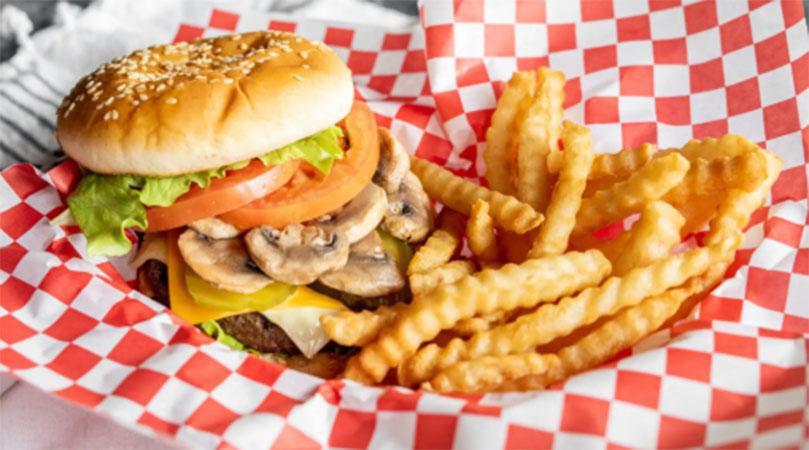 Pho U plus Burger · Grill · Wraps · Shakes · Pho · Vietnamese · Asian Fusion · Wings · Lunch · Soup · Burgers · Kids Menu · Steak · Asian · Hamburgers · Korean · Bubble Tea · Salads · Chicken · BBQ · Sandwiches