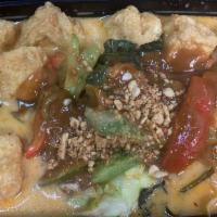 SP 3. Thai Peanut Curry  · Red curry with broccoli, cabbage, carrot, bell peppers, basil, topped with peanut sauce and ...