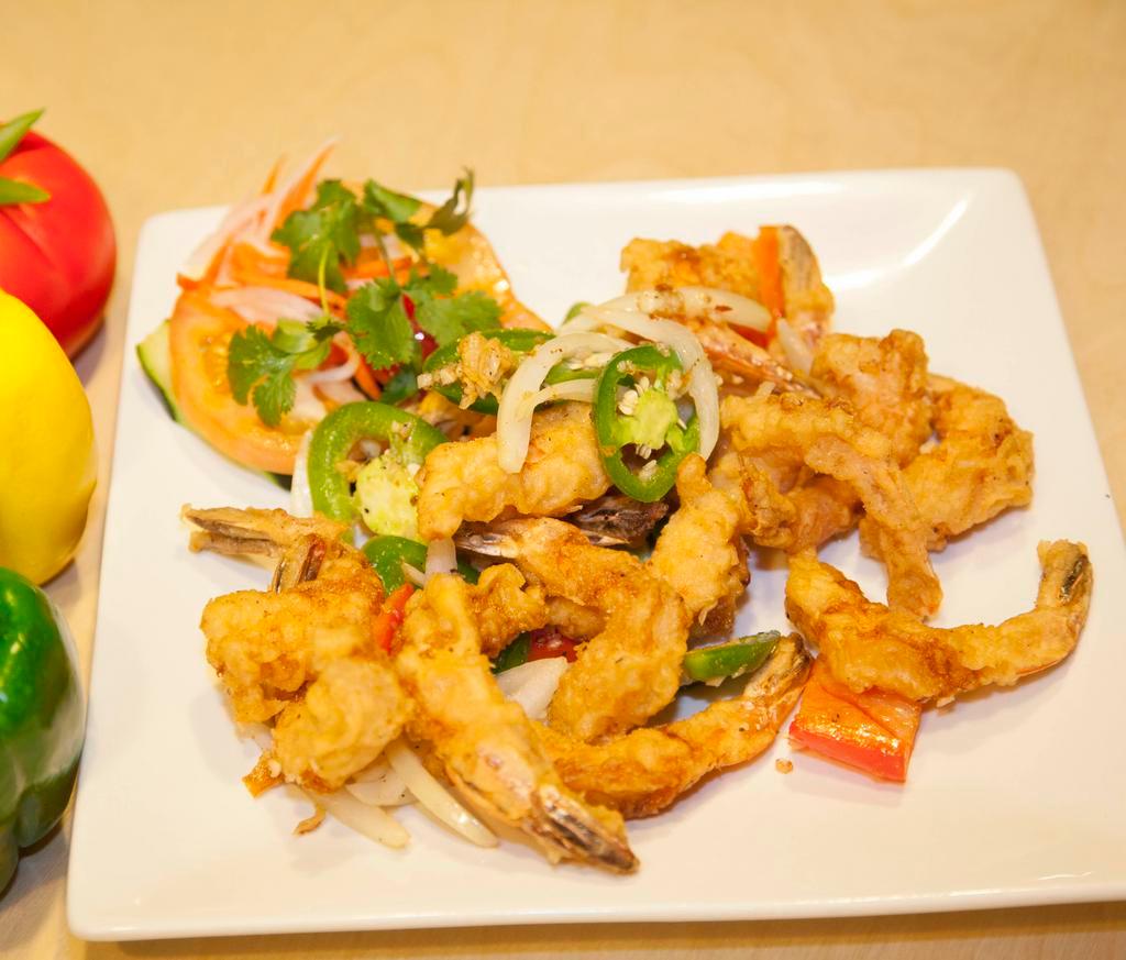 R11. Salted Pepper Shrimp · Salted crispy shrimp with red bell pepper, served with steam rice.