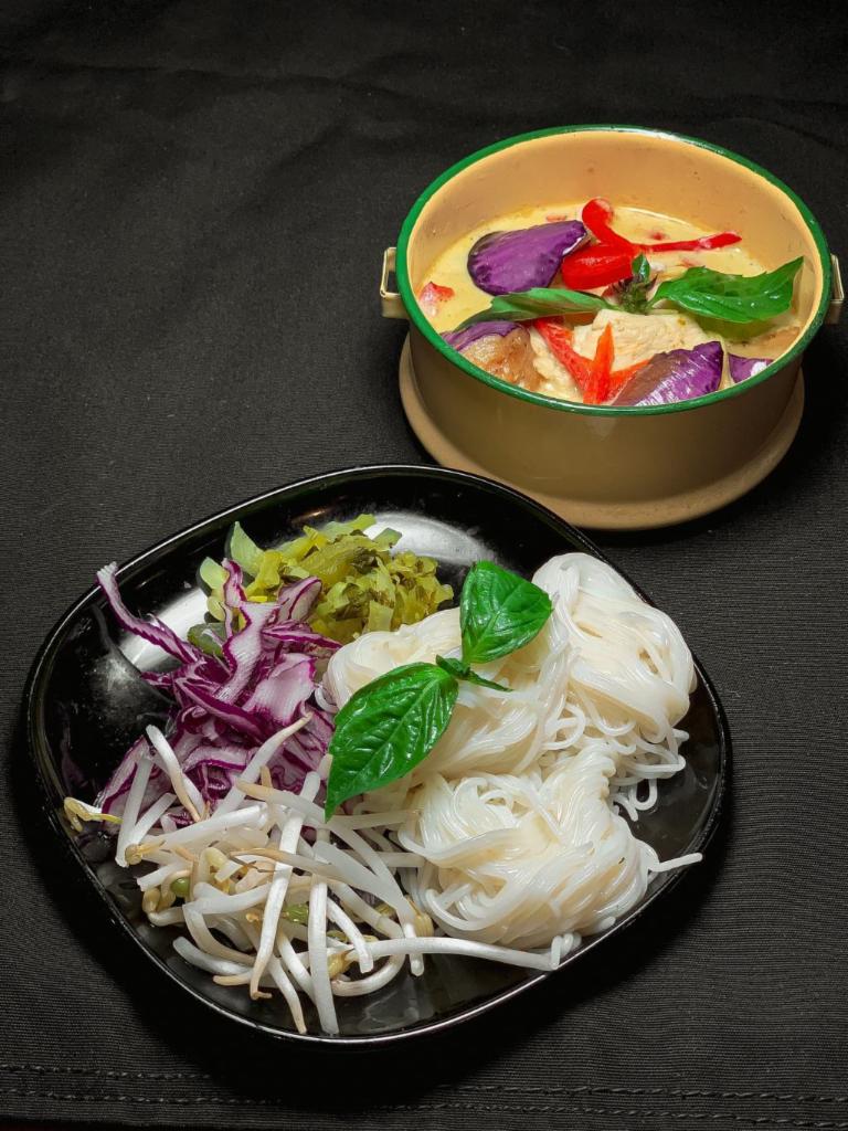 Kanom Jeen Kang Gai · Homemade rice noodle with chicken green curry,thai eggplant, basil, bamboo shoot, bean sprout , cabbage, pickled mustard green, green curry paste, coconut milk Medium spicy.