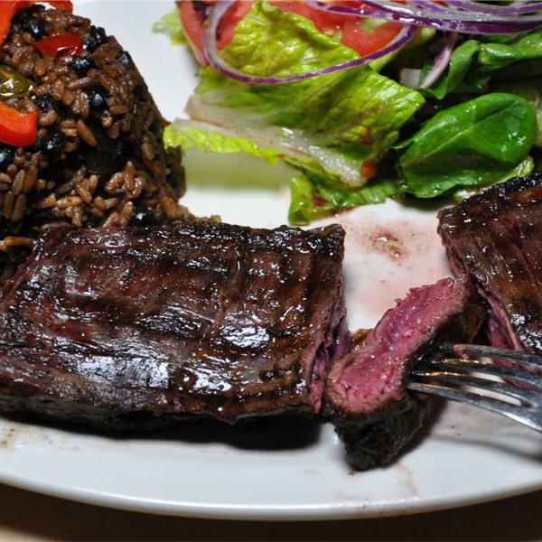 Entrana · Skirt steak. Absolutamente nadie puede competir con nuestra eetrana. Es el churrasco mas popular de miami.
