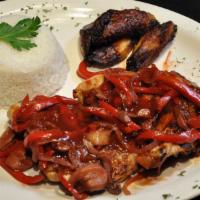 Pollo a la Vazca · Chicken in vazca sauce. Pollo con salsa de tomates, aj rojo and cebollas. Una opcion para sa...