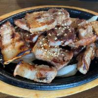 Q3. Pork Belly BBQ 烤五花肉 · Grilled marinated pork belly.