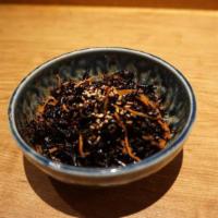 Hijiki Seaweed · Brown seaweeds with soy sauce based sauce. 