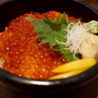 Ikura Don · Salmon roe over rice (NO uni)