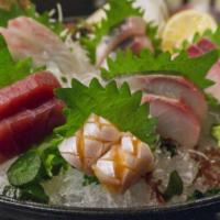 Sashimi Regular · 12 piece sashimi.