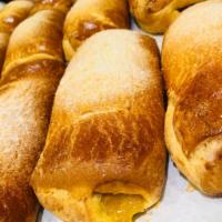 Pan Relleno De Pina/ Baked-Pastry filled with pineapple · 