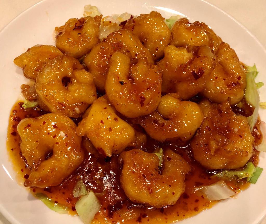 CS21. Szechuan Prawn · Hot and spicy. Deep-fried prawn in szechuan chili sauce served with lettuce.