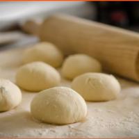 Pizza making kit · One Pizza dough for 18