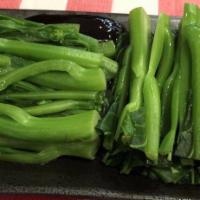 F4. Chinese Broccoli and Yau Choy with Oyster Sauce · 
