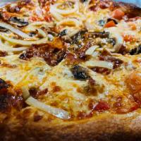 Pizza Romano Specialty Pizza · Bacon, onions, mushrooms, fresh tomatoes, and cheese.
Any additional toppings will result in...