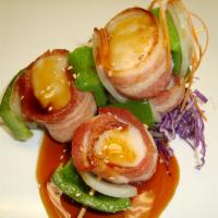 Hotate Scallop · Scallop wrapped with bacon in teriyaki sauce.