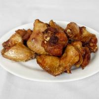 Chicken Wings · 雞翼 — Crispy, juicy chicken wings, made in the Chinese style. 