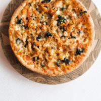 Cyprus Pizza · White pizza (oil and garlic), fresh grilled chicken, olives, tomatoes, spinach and feta chee...