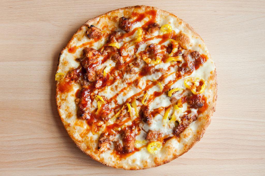Sriracha Pizza · Crispy chicken tossed with Sriracha sauce, banana peppers and red onions.