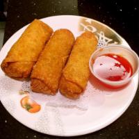 Egg Roll · 3 pieces.