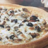 Classic Combo Pizza · Pepperoni, beef, sausage, onions, black olives, mushrooms and mozzarella cheese.
