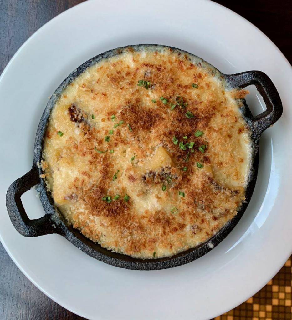 Mac & Cheese  · 3 cheeses, béchamel, breadcrumb