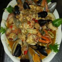 Cazuela de Mariscos · Seafood stew. 