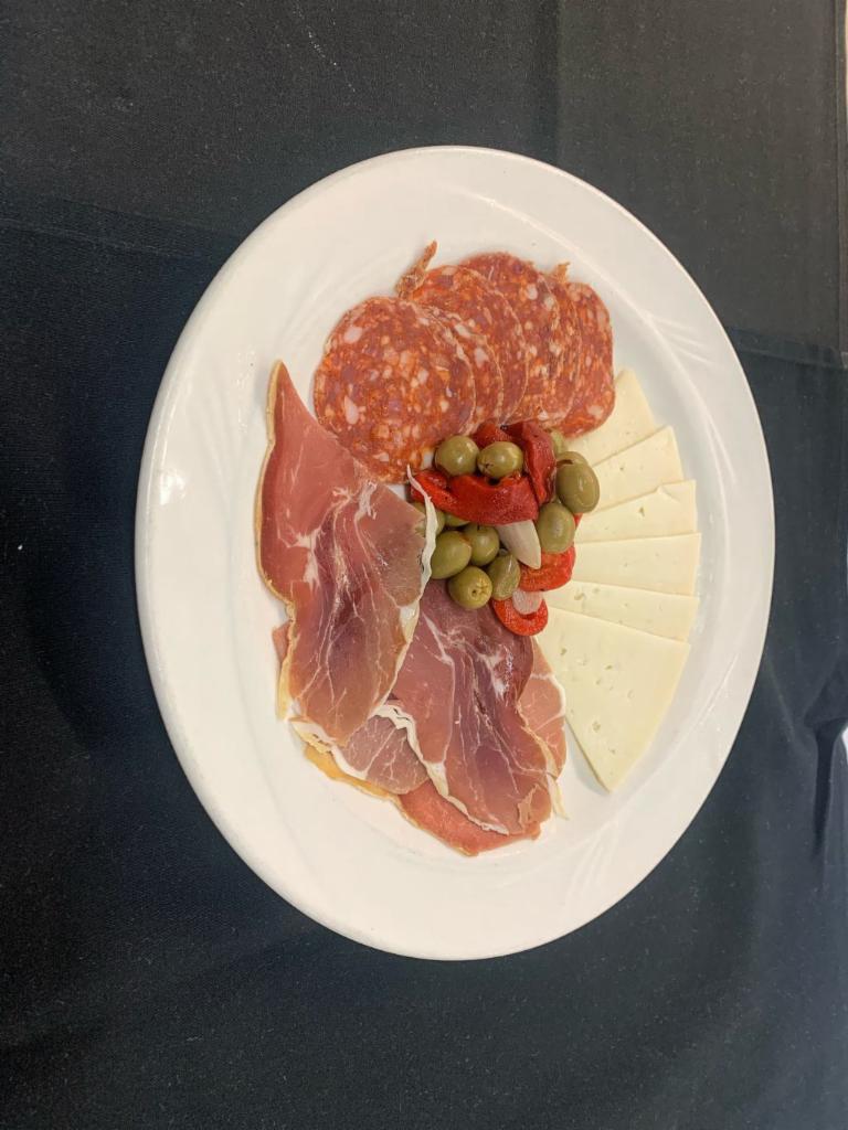 Spanish Platter Lunch · Chorizo cantinpalo, serrano ham, manchego cheese, olives and roasted peppers.