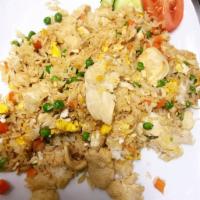 44. Seafood Fried Rice · Com chien hai san.