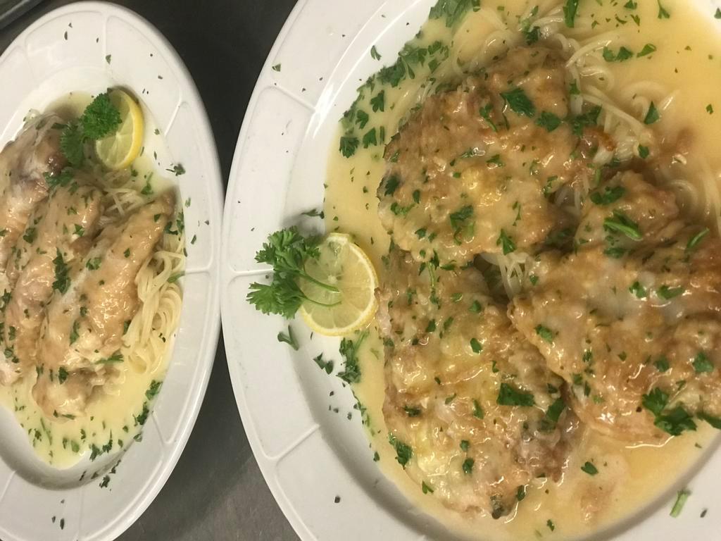 Vitello Francese Dinner · Veal scalloppine sauteed in a white wine and lemon sauce.