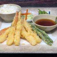 Tempura Dinner · 5 pieces shrimp and fresh vegetable tempura.