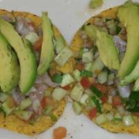 Tostadas de ceviche de Camaron · Camaron cocido en limon 