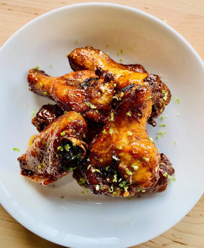 (6) Chipotle Honey Wings (6) for $14.00 · Sweet with a spicy kick, with creamy blue cheese dipping sauce.
(fried in soy oil)