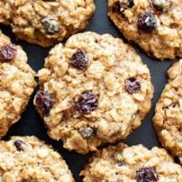 Oatmeal Raisin Cookie · 