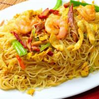 Singapore Mai Fun · Spicy. Thin rice noodle stir fried with a curry taste, tasty five flavor seasoning, shredded...