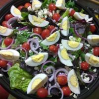 Chef Salad · Fresh romaine, tomato, onions, green peppers, black olives, chicken, ham ＆ boiled eggs.