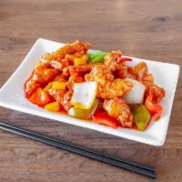 Sweet & Sour Chicken  · Fried chicken, onions, bell peppers, pineapples, sweet & sour sauce.