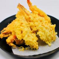 Shrimp and Vegetable Tempura · Shrimp tempura and 4 kinds of vegetable tempura with sauce.